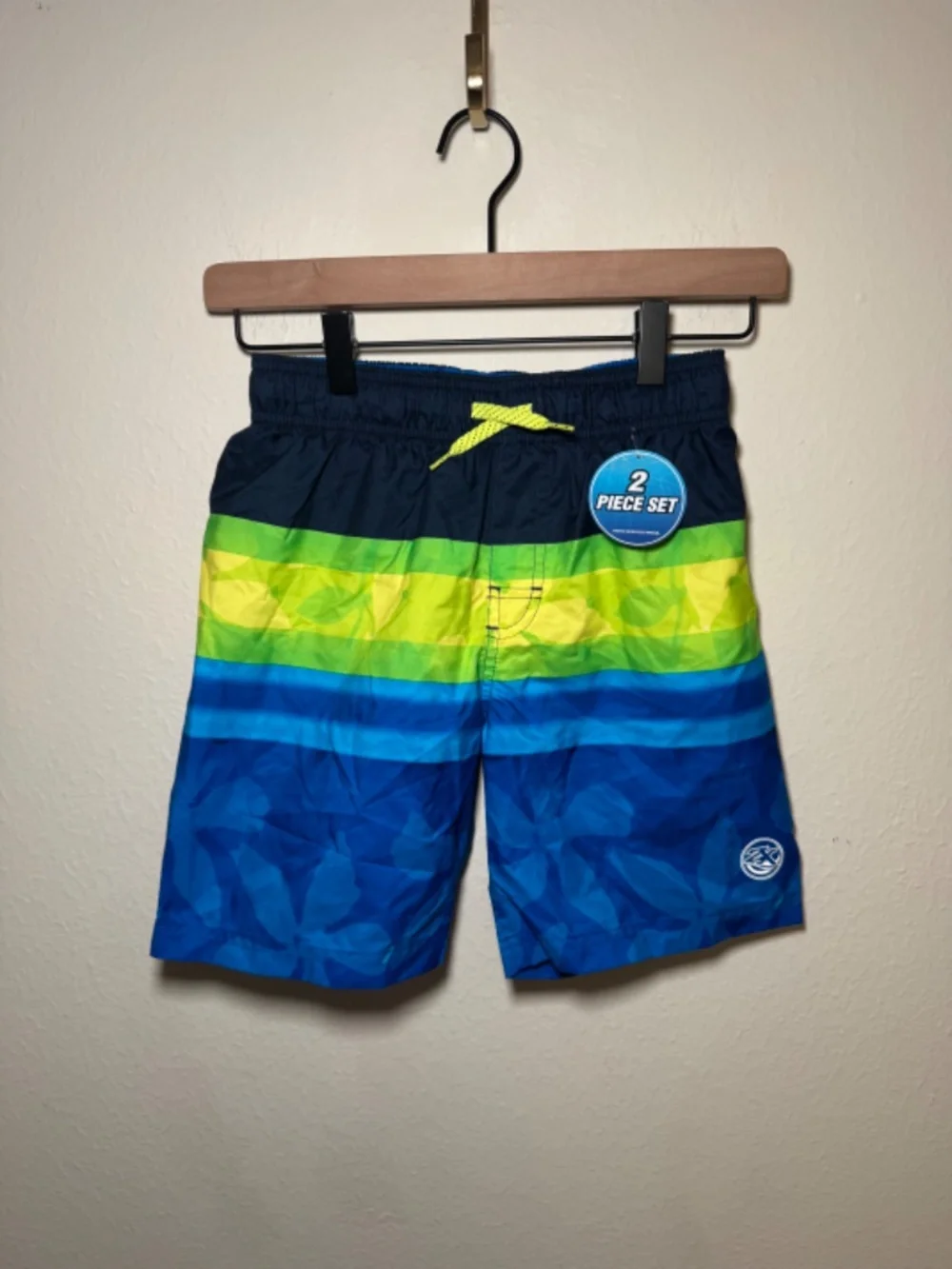 ZeroXposur Boys Swim Trunks Size 7 Blue Green Stripe Camo Board Shorts NWT